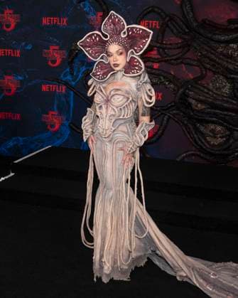 November 6, 2025, West Hollywood, California, USA: Song writer, composer and musical artist GILLIAN GODIN attends the Los Angeles red carpet premiere of Netflix s Stranger Things Season 5 West Hollywood USA - ZUMAb173 20251106_aap_b173_001 Copyright: xBillyxBennightx