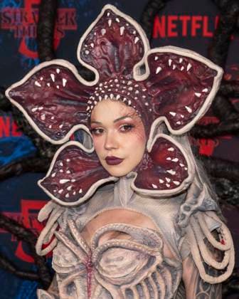 November 6, 2025, West Hollywood, California, USA: Song writer, composer and musical artist GILLIAN GODIN attends the Los Angeles red carpet premiere of Netflix s Stranger Things Season 5 West Hollywood USA - ZUMAb173 20251106_aap_b173_008 Copyright: xBillyxBennightx