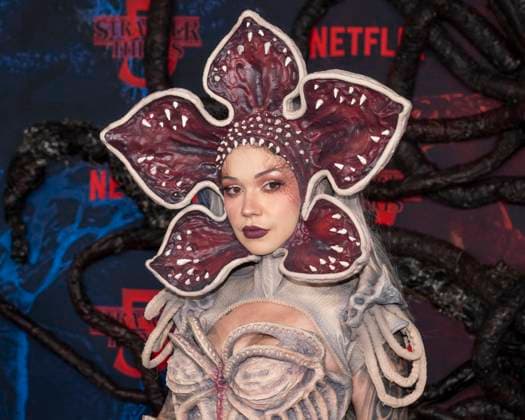 November 6, 2025, West Hollywood, California, USA: Song writer, composer and musical artist GILLIAN GODIN attends the Los Angeles red carpet premiere of Netflix s Stranger Things Season 5 West Hollywood USA - ZUMAb173 20251106_aap_b173_011 Copyright: xBillyxBennightx
