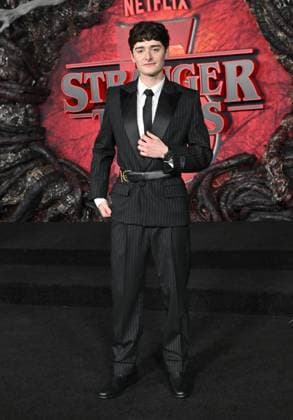 ˜Stranger Things 5™ World Premiere Noah Schnapp arriving to the Stranger Things 5™ world premiere held at the TCL Chinese Theatre on November 6, 2025 in Hollywood, Ca. Hollywood TCL Chinese Theatre California USA Copyright: xLISAxOConnor xAFF-USA.COMx