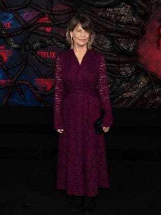 November 6, 2025, West Hollywood, California, USA: American actress LINDA HAMILTON attends the Los Angeles red carpet premiere of Netflix s Stranger Things Season 5 West Hollywood USA - ZUMAb173 20251106_aap_b173_026 Copyright: xBillyxBennightx