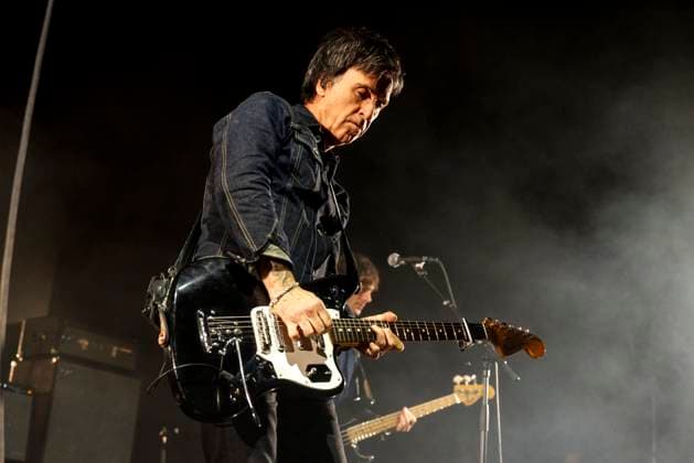 Johnny Marr In Concert Johnny Marr performs live in concert at Fabrique in Milano, Italy, on November 6, 2025. Milano Milano Italy  Copyright: xMairoxCinquettix originalFilename: cinquetti-johnnyma251106_npvZB.jpg
