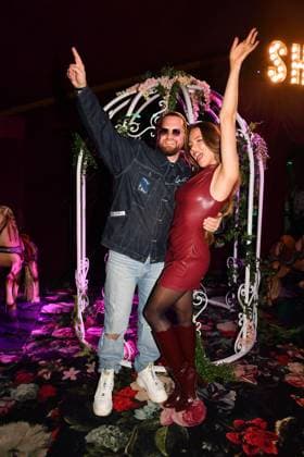 Adrian Louis and Joelina Drews at the Teatro Secret Garden premiere on 6 11 2025 at the Spiegelpalast in Munich Teatro Dinnershow Secret Garden Gala Premiere 2025 in Munich