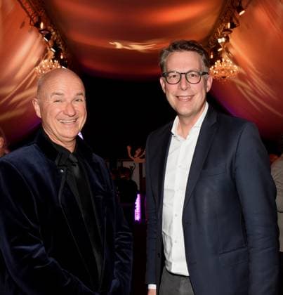 Wolfgang Krebs Cabaret artist Markus Blume Minister of State Munich 06 11 2025 Messe Muenchen Ost de Gasperi Bogen HULLIS Spiegelzelt Comedy Dinner Show Host Richard Matthes, Sven Pawlitschko and the whole of HULLIS Foto Muenchen