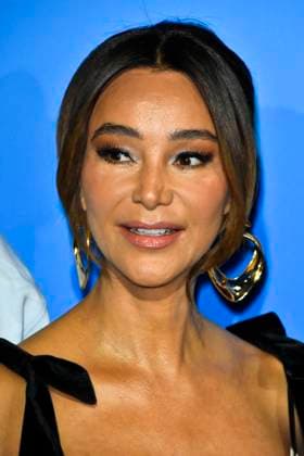 abb MtsDoubtfire Verona Pooth as guest on the blue carpet at the premiere Mrs Doubtfire The New Musical Hit at Capitol Theater on 06 11 2025 in Duesseldorf NRW Germany