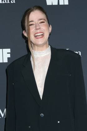 USA - 2025 Women in Film Honors - Beverly Hills LOS ANGELES - NOV 6: Taylor Dearden at the 2025 Women in Film Honors at the Beverly Hilton Hotel on November 6, 2025 in Beverly Hills, CA Beverly Hills CA USA  Copyright: xKathyxHutchinsx xHutchinsxPhotox