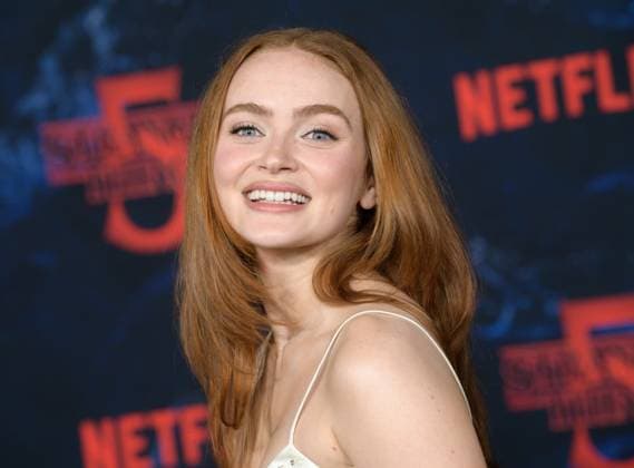 Stranger Things 5 Premiere - Los Angeles, USA LOS ANGELES, USA. November 06, 2025: Sadie Sink at the premiere for Netflix s Stranger Things 5 at the TCL Chinese Theatre. Los Angeles CA USA  Copyright: xPaulxSmith Featureflashx