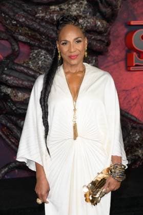 Stranger Things 5 Premiere - Los Angeles, USA LOS ANGELES, USA. November 06, 2025: Karen Ceesay at the premiere for Netflix s Stranger Things 5 at the TCL Chinese Theatre. Los Angeles CA USA  Copyright: xPaulxSmith Featureflashx