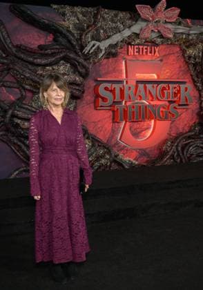Stranger Things 5 Premiere - Los Angeles, USA LOS ANGELES, USA. November 06, 2025: Linda Hamilton at the premiere for Netflix s Stranger Things 5 at the TCL Chinese Theatre. Los Angeles CA USA  Copyright: xPaulxSmith Featureflashx