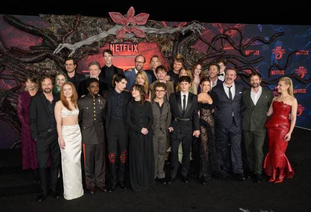Stranger Things 5 Premiere - Los Angeles, USA LOS ANGELES, USA. November 06, 2025: Stranger Things Company at the premiere for Netflix s Stranger Things 5 at the TCL Chinese Theatre. Los Angeles CA USA  Copyright: xPaulxSmith Featureflashx
