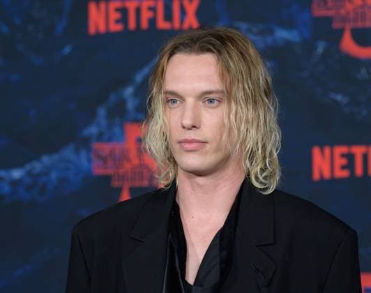 Stranger Things 5 Premiere - Los Angeles, USA LOS ANGELES, USA. November 06, 2025: Jamie Campbell Bower at the premiere for Netflix s Stranger Things 5 at the TCL Chinese Theatre. Los Angeles CA USA  Copyright: xPaulxSmith Featureflashx