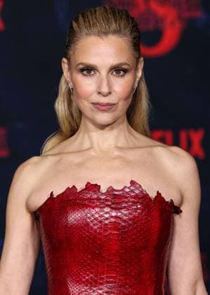 Los Angeles Premiere Of Netflix s Stranger Things Season 5 HOLLYWOOD, LOS ANGELES, CALIFORNIA, USA - NOVEMBER 06: Cara Buono arrives at the Los Angeles Premiere Of Netflix s Stranger Things Season 5 held at the TCL Chinese Theatre IMAX on November 6, 2025 in Hollywood, Los Angeles, California, United States., Credit:Xavier Collin Avalon United States, California, Hollywood, TCL Chinese Theatre IMAX Copyright: xXavierxCollinx xAvalonx 1050956084