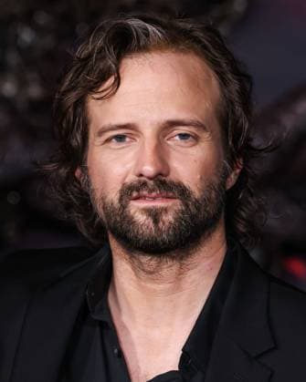 Los Angeles Premiere Of Netflix s Stranger Things Season 5 HOLLYWOOD, LOS ANGELES, CALIFORNIA, USA - NOVEMBER 06: Matt Duffer arrives at the Los Angeles Premiere Of Netflix s Stranger Things Season 5 held at the TCL Chinese Theatre IMAX on November 6, 2025 in Hollywood, Los Angeles, California, United States., Credit:Xavier Collin Avalon United States, California, Hollywood, TCL Chinese Theatre IMAX Copyright: xXavierxCollinx xAvalonx 1050959348