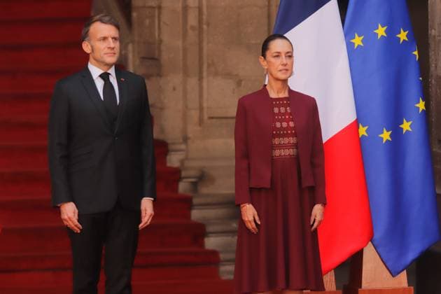 MexicoÃ¢â‚¬â ¢s President Claudia Sheinbaum Pardo and French President Emmanuel Macron during the welcome ceremony as part of Emmanuel Macron working visit to Mexico at the National Palace. on November 7, 2025 in Mexico City, Mexico. Mexico City Mexico - ZUMAe321 20251107_zia_e321_001 Copyright: xCarlosxSantiagox