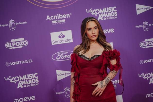 Photocall of Los40 Music Awards Santander 2025 in Valencia Singer Lia Kali during the photocall prior to the Los40 Music Awards Santander 2025, at the Roig Arena, on November 7, 2025, in Valencia, Comunidad Valenciana Spain This edition marks the 20th anniversary of the awards, considered one of the most important music events in Spain and internationally 07 NOVEMBER 2025 MUSIC FAMOUS SINGERS LOS 40 POSED PHOTOCALL Valencia Comunidad Valenciana Valencia Comunidad Valenciana Spain  Copyright: xJorgexGilx 7084240