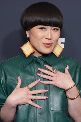 Women in Film - WIF Honors 2025 Atsudo Okatsuka, wearing Max Mara, attends the 2025 WIF Honors Presented By Max Mara at the Beverly Hilton on November 06, 2025 in Los Angeles, California. Beverly Hills The Beverly Hilton CA USA Copyright: xCraSH imageSPACEx