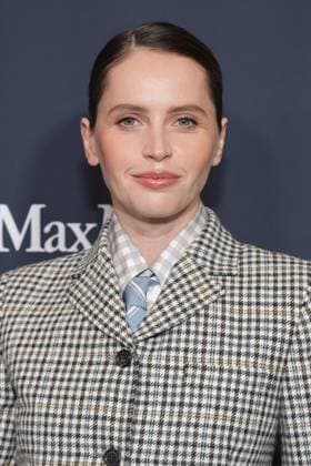 Women in Film - WIF Honors 2025 Felicity Jones attends the 2025 WIF Honors Presented By Max Mara at the Beverly Hilton on November 06, 2025 in Los Angeles, California. Beverly Hills The Beverly Hilton CA USA Copyright: xCraSH imageSPACEx