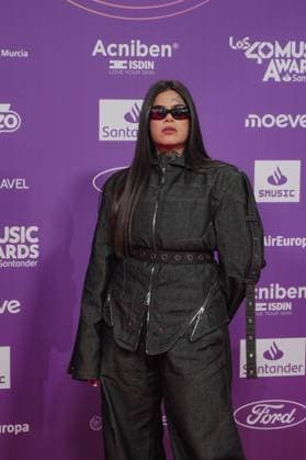 Photocall of Los40 Music Awards Santander 2025 in Valencia Singer Ptazeta during the photocall prior to the Los40 Music Awards Santander 2025, at the Roig Arena, on November 7, 2025, in Valencia, Comunidad Valenciana Spain This edition marks the 20th anniversary of the awards, considered one of the most important music events in Spain and internationally 07 NOVEMBER 2025 MUSIC FAMOUS SINGERS LOS 40 POSED PHOTOCALL Valencia Comunidad Valenciana Valencia Comunidad Valenciana Spain  Copyright: xJorgexGilx 7084294