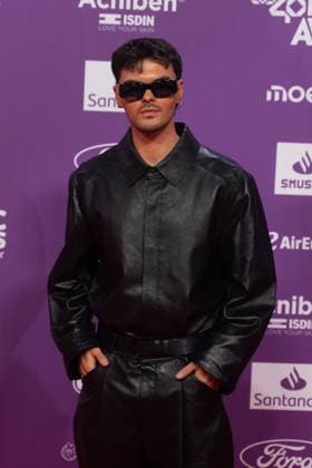 Photocall of Los40 Music Awards Santander 2025 in Valencia Singer Abraham Mateo during the photocall prior to the Los40 Music Awards Santander 2025, at the Roig Arena, on November 7, 2025, in Valencia, Comunidad Valenciana Spain This edition marks the 20th anniversary of the awards, considered one of the most important music events in Spain and internationally 07 NOVEMBER 2025 MUSIC FAMOUS SINGERS LOS 40 POSED PHOTOCALL Valencia Comunidad Valenciana Valencia Comunidad Valenciana Spain  Copyright: xJorgexGilx 7084412
