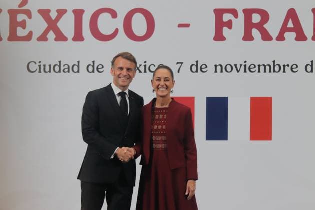 Mexico s President, Claudia Sheinbaum Pardo meets whit President of France Emmanuel Macron during the joint Mexico-France press conference as part of Macron working visit to Mexico at the National Palace. on November 7, 2025 in Mexico City, Mexico. Mexico City Mexico - ZUMAe321 20251107_zia_e321_055 Copyright: xCarlosxSantiagox