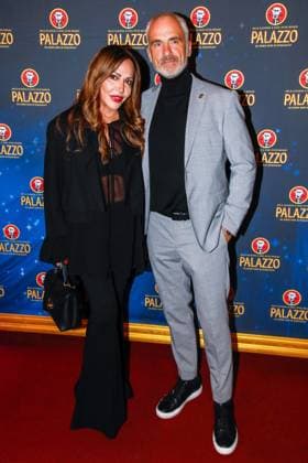 Gala Premiere 2025 of the Palazzo Dinner Show at Spiegelpalast in Berlin Berlin, 7 11 2025 Simone Thomalla with boyfriend Rene Merten at the Gala Premiere 2025 of the Palazzo Dinner Show at Spiegelpalast in Berlin Berlin Copyright: xMatthiasxGränzdörferx