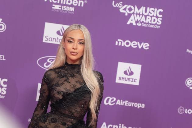 Photocall of Los40 Music Awards Santander 2025 in Valencia Singer Ana Mena during the photocall prior to the Los40 Music Awards Santander 2025, at the Roig Arena, on November 7, 2025, in Valencia, Comunidad Valenciana Spain This edition marks the 20th anniversary of the awards, considered one of the most important music events in Spain and internationally 07 NOVEMBER 2025 MUSIC FAMOUS SINGERS LOS 40 POSED PHOTOCALL Valencia Comunidad Valenciana Valencia Comunidad Valenciana Spain  Copyright: xJorgexGilx 7085018