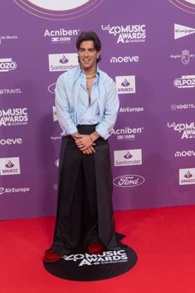 Photocall of Los40 Music Awards Santander 2025 in Valencia Singer Álvaro de Luna, during the photocall prior to the Los40 Music Awards Santander 2025, at the Roig Arena, on November 7, 2025, in Valencia, Comunidad Valenciana Spain This edition marks the 20th anniversary of the awards, considered one of the most important music events in Spain and internationally 07 NOVEMBER 2025 MUSIC FAMOUS SINGERS LOS 40 POSED PHOTOCALL Valencia Comunidad Valenciana Valencia Comunidad Valenciana Spain  Copyright: xJorgexGilx 7085029