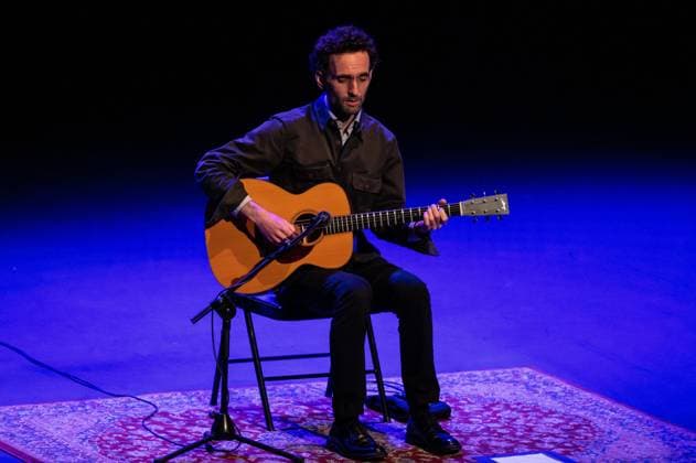 Julian Lage performs in Madrid, Spain - 07 Nov 2025 American jazz guitarist Julian Lage performs during the JAZZMADRID concert at the Fernanda Gómez Theatre in Madrid. Madrid Spain Copyright: xAtilanoxGarciax xSOPAxImagesx FOTO55047