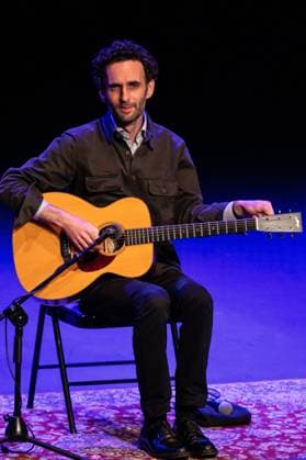 Julian Lage performs in Madrid, Spain - 07 Nov 2025 American jazz guitarist Julian Lage performs during the JAZZMADRID concert at the Fernanda Gómez Theatre in Madrid. Madrid Spain Copyright: xAtilanoxGarciax xSOPAxImagesx FOTO55054