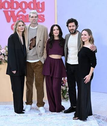 ˜Nobody Want This™ FYC Event Justine Lupe, Timothy Simons, Jackie Tohn, Adam Brody and Kristen Bell arriving to ˜Nobody Want This™ FYC event held at the Netflix Tudum Theater on November 7, 2025 in Hollywood, Ca. Hollywood Netflix Tudum Theater California USA Copyright: xStarbuck AFF-USA.COMx