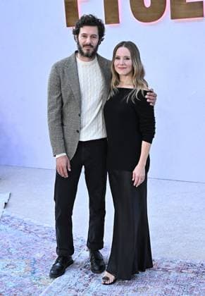 ˜Nobody Want This™ FYC Event Adam Brody and Kristen Bell arriving to ˜Nobody Want This™ FYC event held at the Netflix Tudum Theater on November 7, 2025 in Hollywood, Ca. Hollywood Netflix Tudum Theater California USA Copyright: xStarbuck AFF-USA.COMx