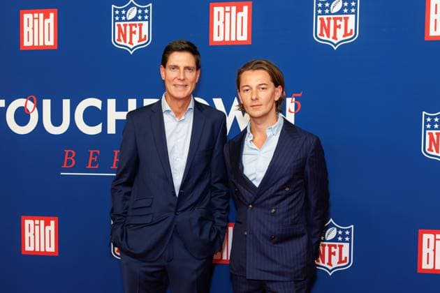 Reception BILD NFL TOUCHDOWN BERLIN Marcus Höfl and Jonas Gnauck at the BILD TOUCHDOWN BERLIN National Football League reception, on the occasion of the first regular season game of the NFL teams Indianapolis Colts vs Atlanta Falcons on 07 11 2025 at the Axel Springer Hochhaus in Berlin Copyright: xEventpressxKochanx