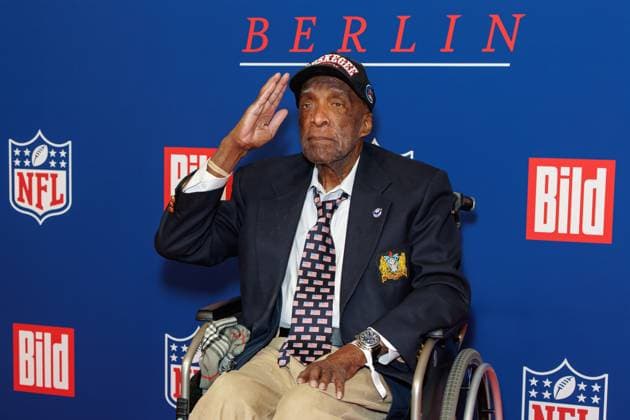 Reception BILD NFL TOUCHDOWN BERLIN Enoch Woody Woodhouse at the BILD TOUCHDOWN BERLIN National Football League reception, on the occasion of the first regular season game of the NFL teams Indianapolis Colts vs Atlanta Falcons on 07 11 2025 at the Axel Springer Hochhaus in Berlin Copyright: xEventpressxKochanx