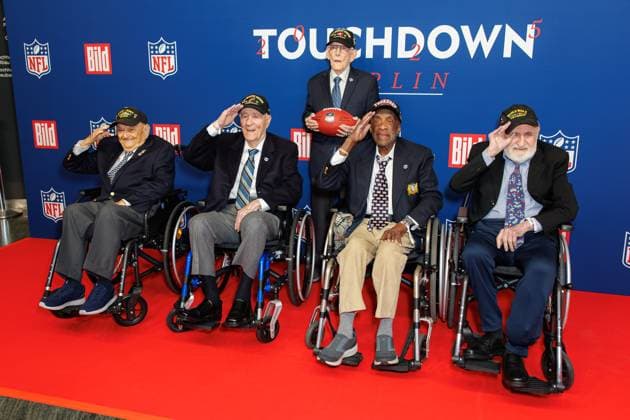 Reception BILD NFL TOUCHDOWN BERLIN Frank Arthur Athanason, Hilbert Hibby Margol, Fred J Nungesser Jr , Enoch Woody Woodhouse and Gideon Kantor at the BILD TOUCHDOWN BERLIN National Football League reception, on the occasion of the first regular season game of the NFL teams Indianapolis Colts vs Atlanta Falcons on 07 11 2025 at the Axel Springer Hochhaus in Berlin Copyright: xEventpressxKochanx