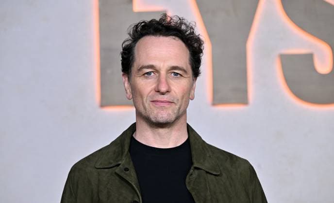 ˜The Beast In Me™ FYC Event Matthew Rhys arriving to ˜The Beast In Me™ FYC event held at the Netflix Tudum Theater on November 7, 2025 in Hollywood, Ca. Hollywood Netflix Tudum Theater California USA Copyright: xLisaxOConnor xAFF-USA.COMx