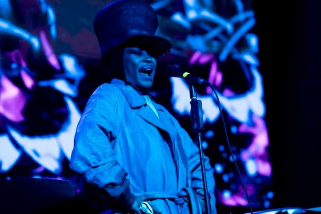 Erykah Badu In Concert Erykah Badu performs live in concert at Alcatraz in Milano, Italy, on November 7, 2025. Milano Milano Italy  Copyright: xMairoxCinquettix originalFilename: cinquetti-erykahba251108_npMZs.jpg