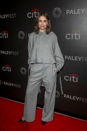 PaleyFest NY 2025: Apple TV s Pluribus , New York, New York, USA - 07 Nov 2025 Karolina Wydra attends Apple TV s Pluribus during PaleyFest NY 2025 at The Paley Museum in New York City. New York United States Copyright: xRonxAdarx xSOPAxImagesx _radar_paley_20251107_00123