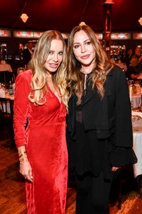 abb Palazzo Xenia Seeberg and Simone Thomalla as guests at the gala premiere of Kolja Kleeberg and Hans Peter Wodarz 17 Dinner Show Unikate at PALAZZO Spiegelpalast on 07 11 2025 in Berlin Berlin Germany