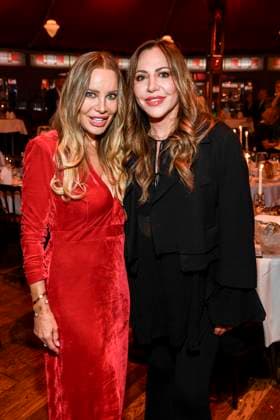 abb Palazzo Xenia Seeberg and Simone Thomalla as guests at the gala premiere of Kolja Kleeberg and Hans Peter Wodarz 17 Dinner Show Unikate at PALAZZO Spiegelpalast on 07 11 2025 in Berlin Berlin Germany
