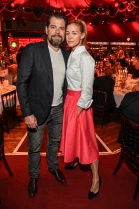 abb Palazzo Daniel Fehlow and Jessica Ginkel as guests at the gala premiere of Kolja Kleeberg and Hans Peter Wodarz 17 Dinner Show Unikate at PALAZZO Spiegelpalast on 07 11 2025 in Berlin Berlin Germany