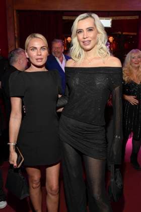 abb Palazzo Verena Kerth and her wife as guests at the gala premiere of Kolja Kleeberg and Hans Peter Wodarz 17 Dinner Show Unikate at PALAZZO Spiegelpalast on 07 11 2025 in Berlin Berlin Germany
