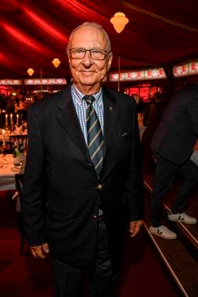 abb Palazzo Prince Eduard Duke of Anhalt as guest at the gala premiere of Kolja Kleeberg and Hans Peter Wodarz 17 Dinner Show Unikate at PALAZZO Spiegelpalast on 07 11 2025 in Berlin Berlin Germany