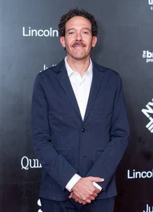 Premiere of El Canto de las Manos ( Song Of The Hands ) David DJ Kurt attends premiere of movie El Canto de las Manos ( Song Of The Hands ) at David Geffen Hall at Lincoln Center in New York, NY on November 7, 2025 New York New York United States Copyright: LevxRadin