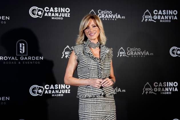 Antenas de Oro Awards 2025 The presenter Susanna Griso during the photocall prior to the presentation of the Antenas de Oro Awards, at the Casino de Aranjuez, on November 8, 2025, in Aranjuez, Madrid Spain The Federation of Associations of Radio and Television of Spain has celebrated the 52nd edition of the Antena de Oro Awards, which recognize the most relevant figures of the year in television, radio and media, which recognize the work of the most relevant figures of the year in television, radio and media 08 NOVEMBER 2025 GOLDEN ANTENAS AWARDS CASINO RADIO TELE MEDIA A Pé Aranjuez Madrid Aranjuez Madrid Madrid Espana  Copyright: xA.xPÃ rezxMecax 7087161