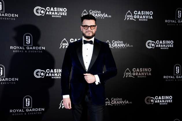 Antenas de Oro Awards 2025 The journalist Martín Barreiro during the photocall prior to the presentation of the Antenas de Oro Awards, at the Casino de Aranjuez, on November 8, 2025, in Aranjuez, Madrid Spain The Federation of Spanish Radio and Television Associations has celebrated the 52nd edition of the Antena de Oro Awards, which recognize the work of the most relevant figures of the year in television, radio and media, which recognize the work of the most relevant figures of the year in television, radio and media 08 NOVEMBER 2025 GOLDEN ANTENAS AWARDS CASINO RADIO TELE MEDIA A Pé Aranjuez Madrid Aranjuez Madrid Madrid Espana  Copyright: xA.xPÃ rezxMecax 7087167