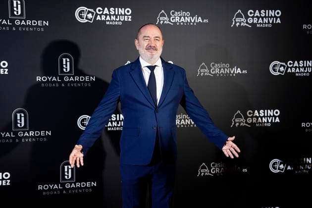 Antenas de Oro Awards 2025 The journalist Fernando Martín during the photocall prior to the presentation of the Antenas de Oro Awards, at the Casino de Aranjuez, on November 8, 2025, in Aranjuez, Madrid Spain The Federation of Spanish Radio and Television Associations has celebrated the 52nd edition of the Antena de Oro Awards, which recognize the most relevant figures of the year in television, radio and media, which recognize the work of the most relevant figures of the year in television, radio and media 08 NOVEMBER 2025 GOLDEN ANTENAS AWARDS CASINO RADIO TELE MEDIA A Pé Aranjuez Madrid Aranjuez Madrid Madrid Espana  Copyright: xA.xPÃ rezxMecax 7087187