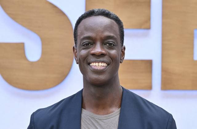 Entertainment Bilder des Tages ˜The Diplomat™ FYC Event Ato Essandoh arriving to ˜The Diplomat™ FYC event held at the Netflix Tudum Theater on November 8, 2025 in Hollywood, Ca. Hollywood Netflix Tudum Theater California USA Copyright: xLISAxOConnor xAFF-USA.COMx
