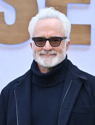 ˜The Diplomat™ FYC Event Bradley Whitford arriving to ˜The Diplomat™ FYC event held at the Netflix Tudum Theater on November 8, 2025 in Hollywood, Ca. Hollywood Netflix Tudum Theater California USA Copyright: xLISAxOConnor xAFF-USA.COMx