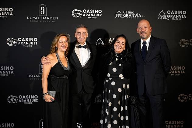 Premios Antenas de Oro Awards 2025 Familiar faces during the photocall prior to the presentation of the Antenas de Oro Awards, at the Casino de Aranjuez, on November 8, 2025, in Aranjuez, Madrid Spain The Federation of Spanish Radio and Television Associations has celebrated the 52nd edition of the Antena de Oro Awards, which recognize the work of the most relevant figures of the year in television, radio and media, which recognize the work of the most relevant figures of the year in television, radio and media 08 NOVEMBER 2025 GOLDEN ANTENAS AWARDS CASINO RADIO TELE MEDIA A Pé Aranjuez Madrid Aranjuez Madrid Madrid Espana  Copyright: xA.xPÃ rezxMecax 7087572
