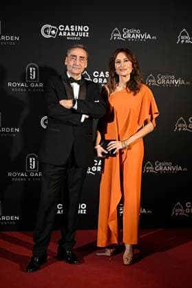 Premios Antenas de Oro Awards 2025 Familiar faces during the photocall prior to the presentation of the Antenas de Oro Awards, at the Casino de Aranjuez, on November 8, 2025, in Aranjuez, Madrid Spain The Federation of Spanish Radio and Television Associations has celebrated the 52nd edition of the Antena de Oro Awards, which recognize the work of the most relevant figures of the year in television, radio and media, which recognize the work of the most relevant figures of the year in television, radio and media 08 NOVEMBER 2025 GOLDEN ANTENAS AWARDS CASINO RADIO TELE MEDIA A Pé Aranjuez Madrid Aranjuez Madrid Madrid Espana  Copyright: xA.xPÃ rezxMecax 7087573